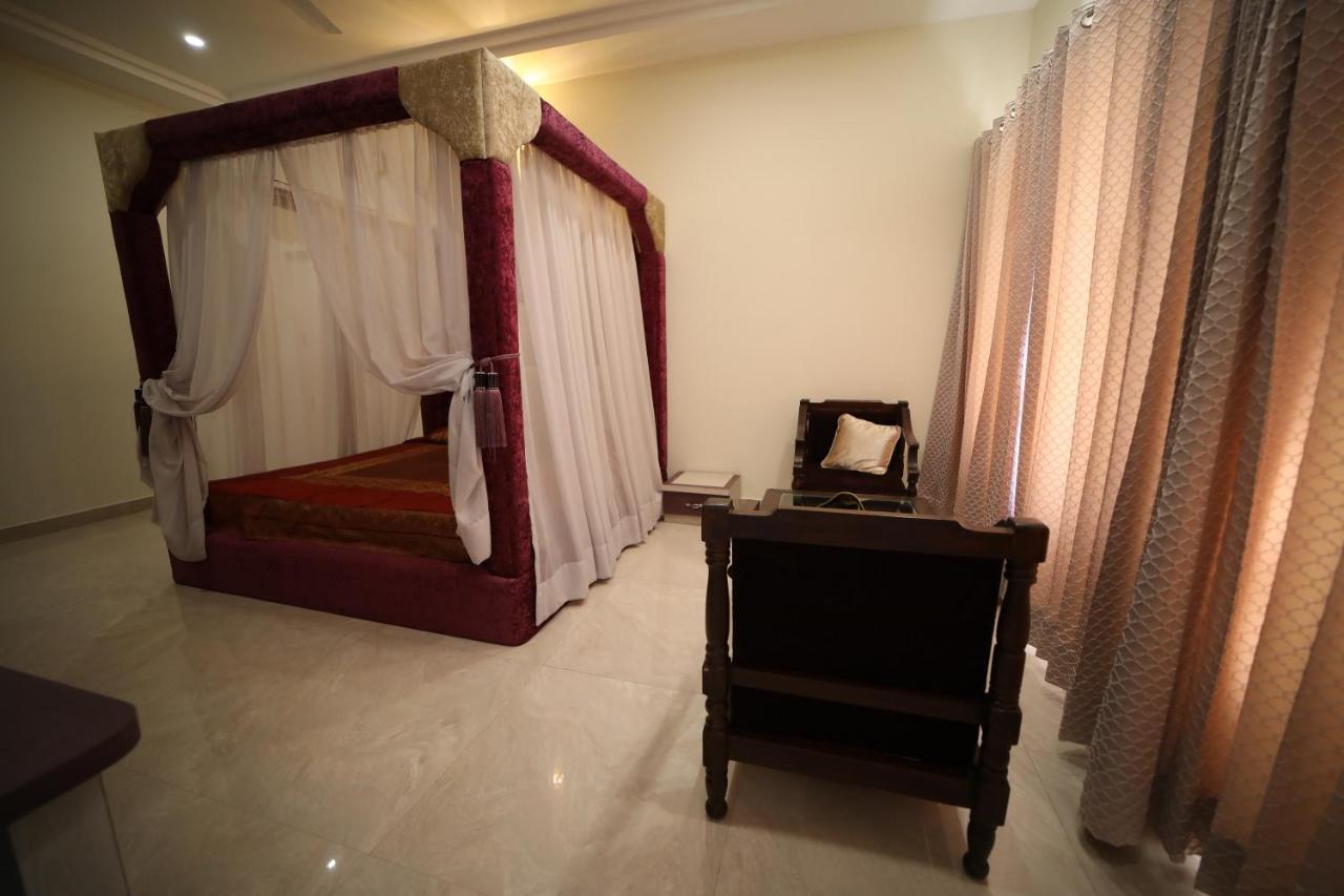 Tehri Club And Resort Chamba  Exteriör bild